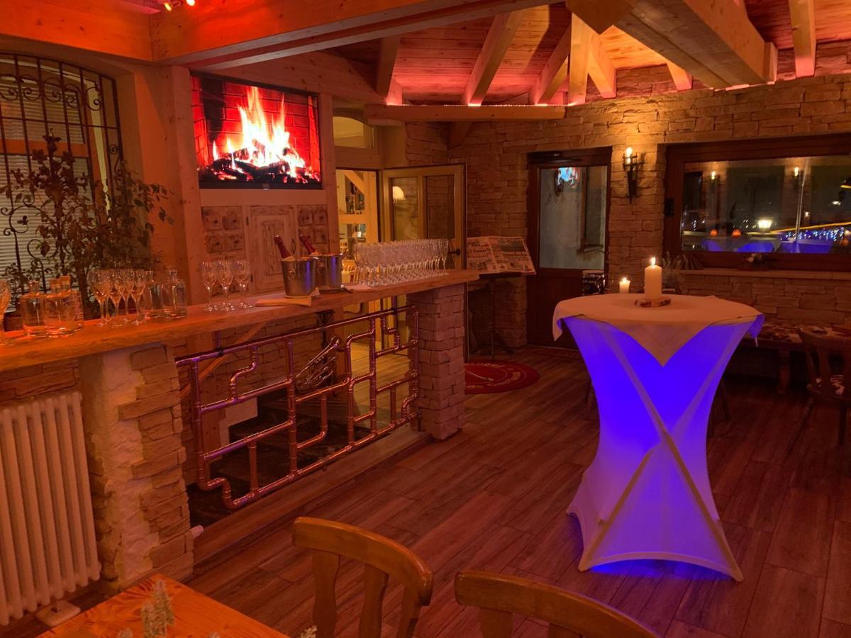 Hotel Alpenhof Markneukirchen Eksteriør bilde
