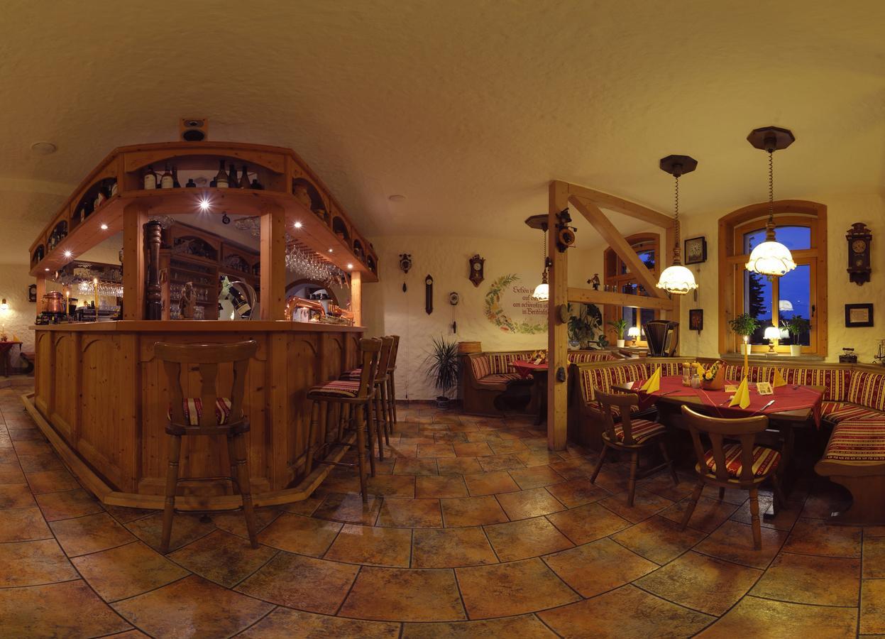 Hotel Alpenhof Markneukirchen Eksteriør bilde