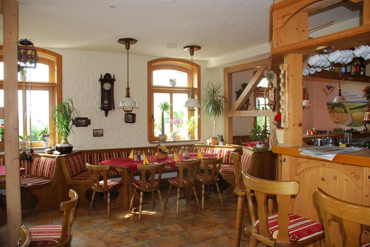 Hotel Alpenhof Markneukirchen Eksteriør bilde